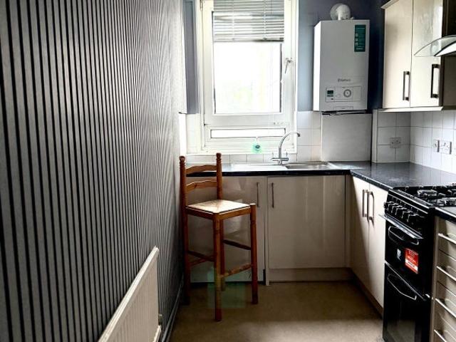 Apartment for rent in West Kensington, Greater London