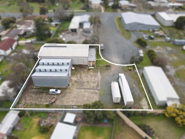 Warehouse for sale in Kyabram, Victoria