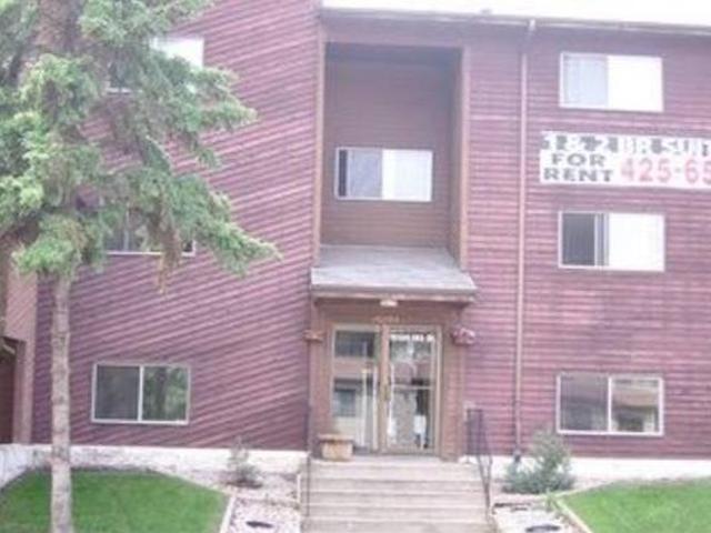 House for rent in Wedgewood, Alberta