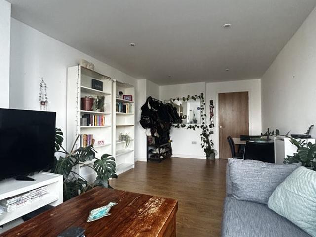 Apartment for rent in London Borough of Lewisham, Forest Hill