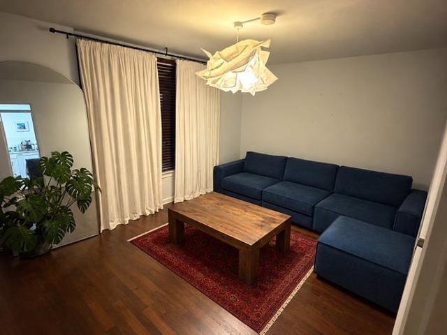 Apartment for rent in Stockwell, Greater London