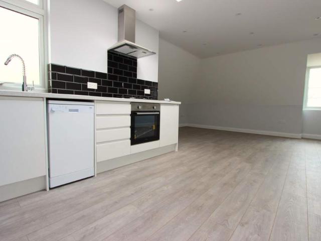 Apartment for rent in Woodside Park, Greater London