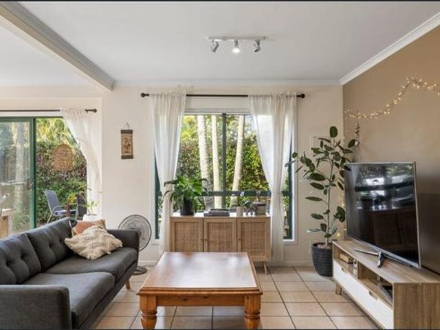 Townhouse for rent in Byron Bay, New South Wales