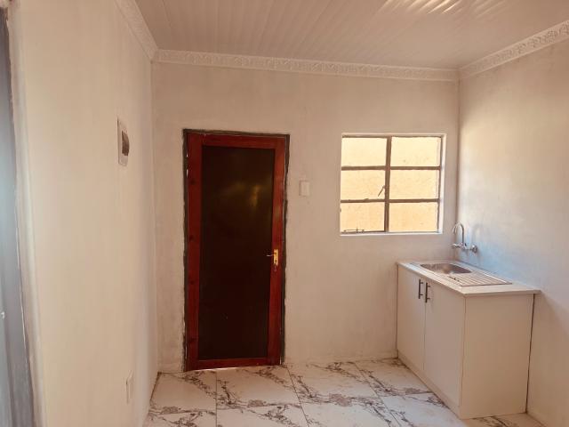 Apartment for rent in Johannesburg Ward 119, Johannesburg