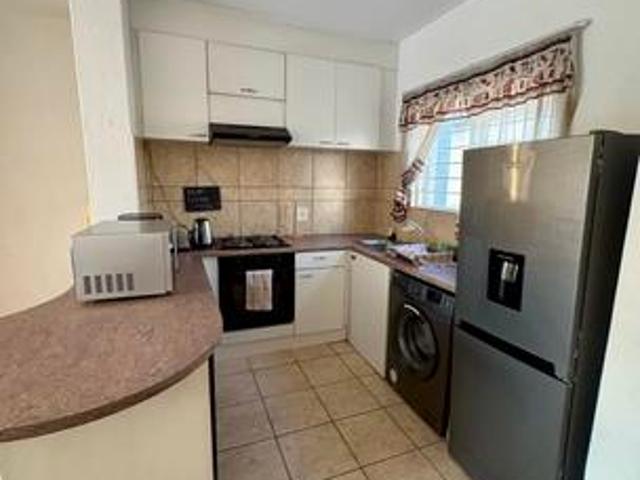 Apartment for sale in Vosloorus, Gauteng