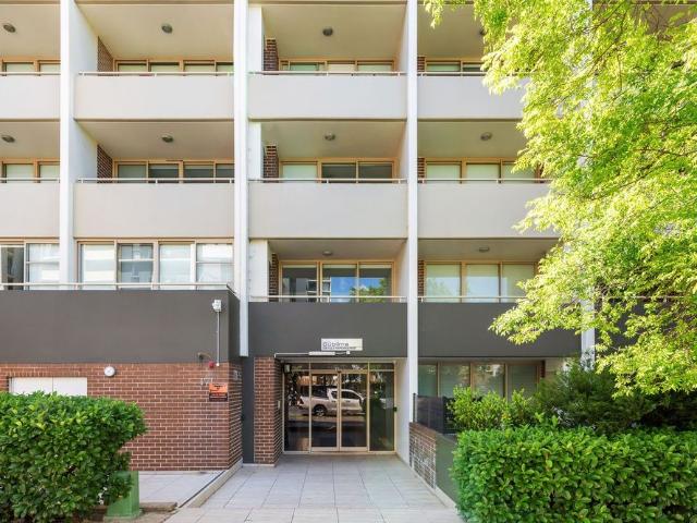 Apartment for rent in Mascot