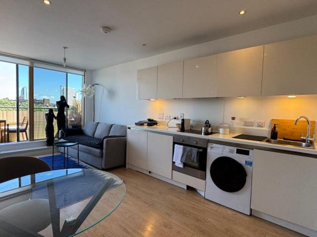 Apartment for rent in London Borough of Lewisham, Greater London