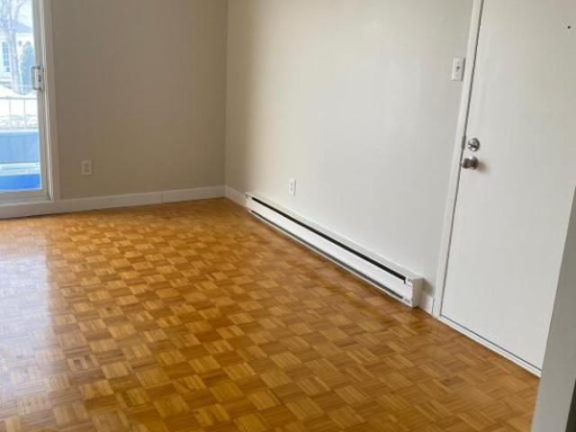 Apartment for rent in Longueuil, Quebec