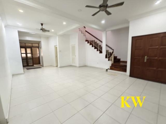 Terraced House for sale in Alam Impian, Selangor