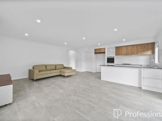 Townhouse for rent in Camerons Creek, Victoria