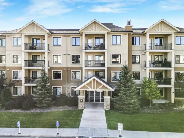 Condo for rent in Windermere Neighbourhood, Edmonton