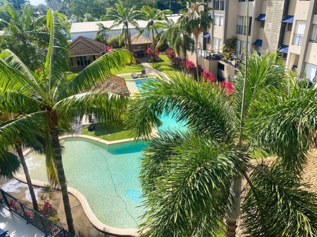 Apartment for rent in Mooroobool, Cairns