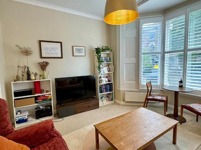 House for rent in Brownswood Park, Greater London