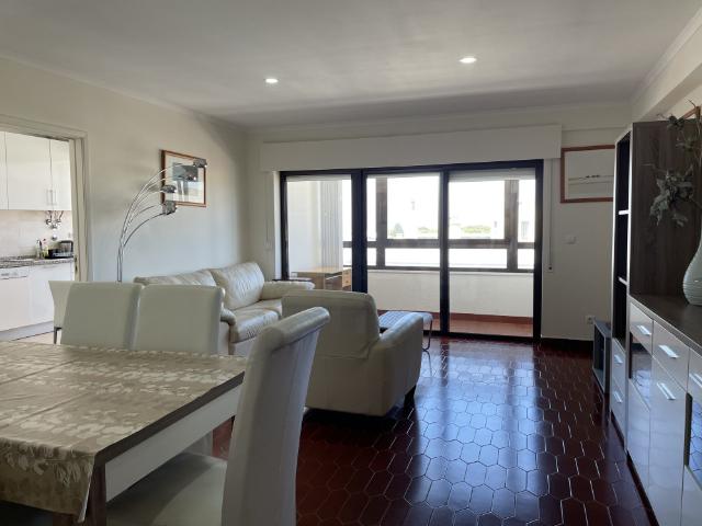 Apartamento alugar em Costa Da Caparica, Setúbal