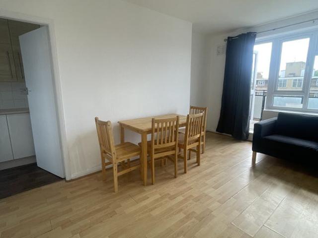 Apartment for rent in Brook Green, Greater London
