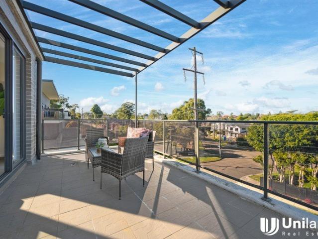 Apartment for rent in Mobbs Hill, Sydney