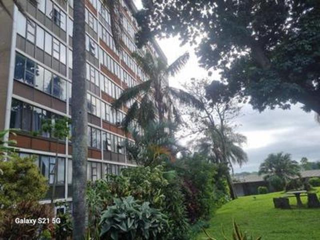 Apartment for sale in Queensburgh, Kwazulu-natal