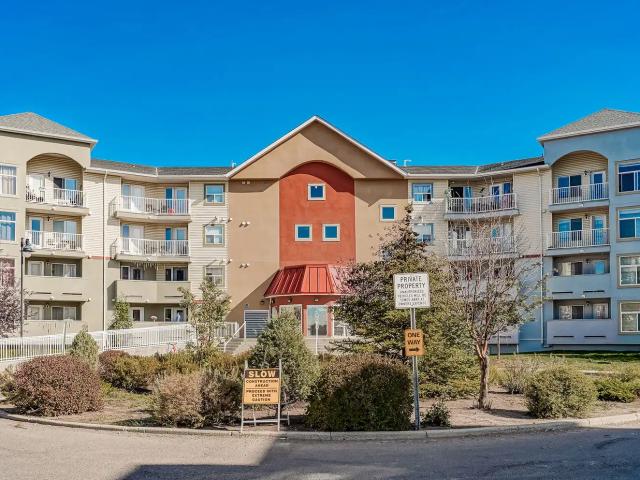 Condo for rent in Willowbrook, Airdrie
