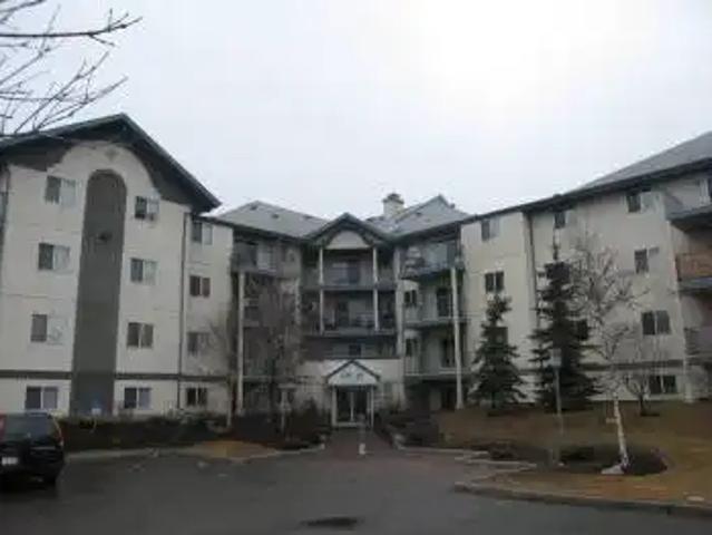Condo for rent in Northwest, Alberta