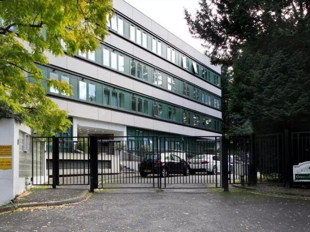 House for rent in London Borough of Ealing, Park Royal