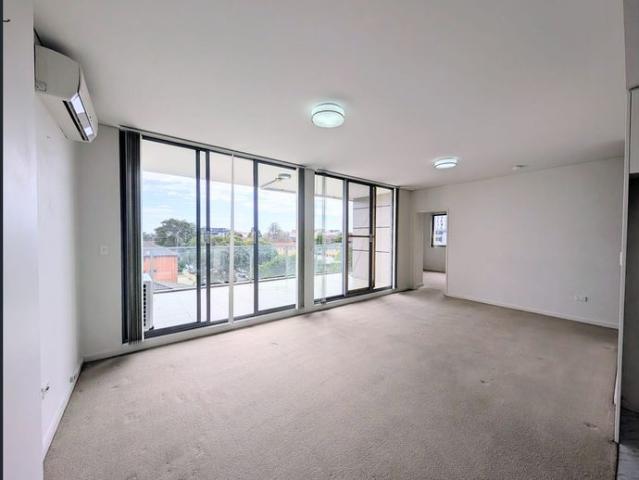 Apartment for rent in Sydney, Liverpool City Council