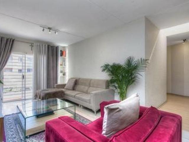 Apartment for sale in Vosloorus, Gauteng