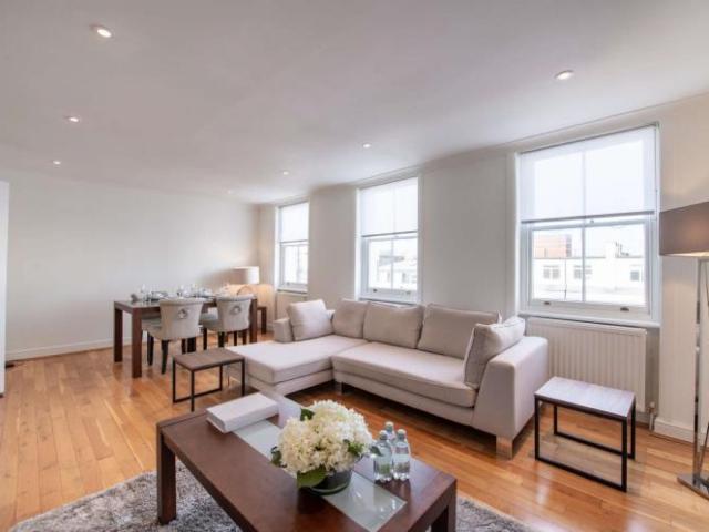 Apartment for rent in Earl's Court, Greater London