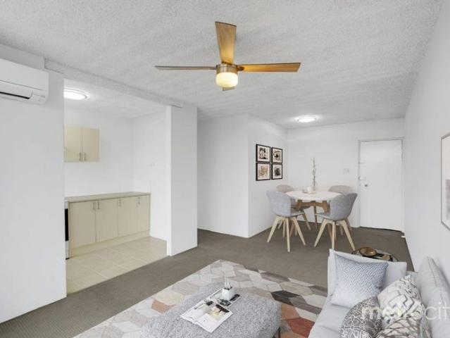 Apartment for rent in Toombul, Queensland