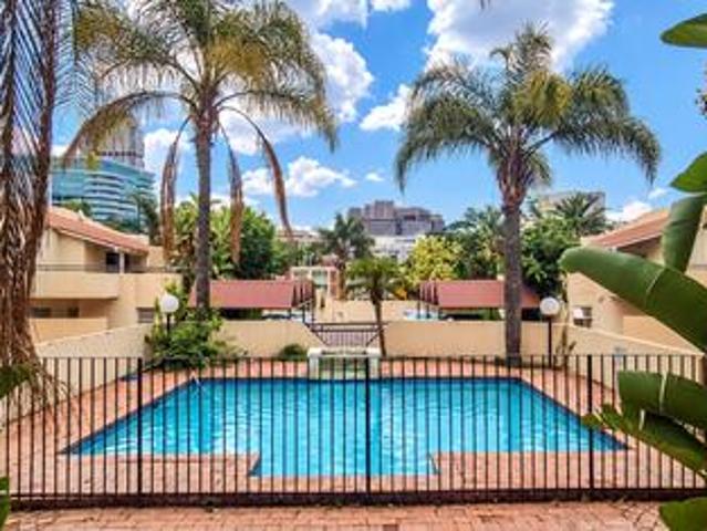 Apartment for sale in Johannesburg Ward 103, Sandton
