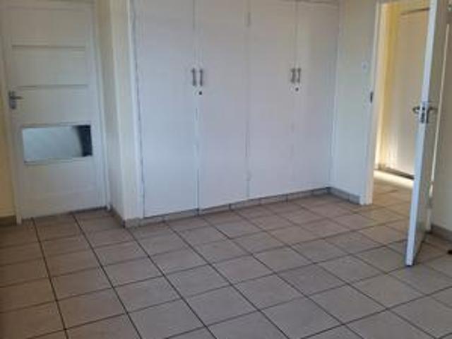 Apartment for rent in Waterkloof, Gauteng