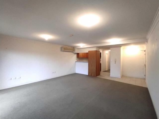 Apartment for rent in Cockburn, Western Australia