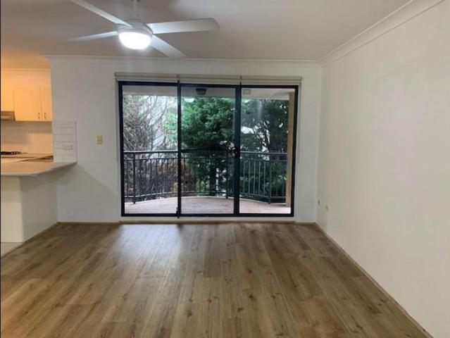 House for rent in Pendle Hill, Sydney