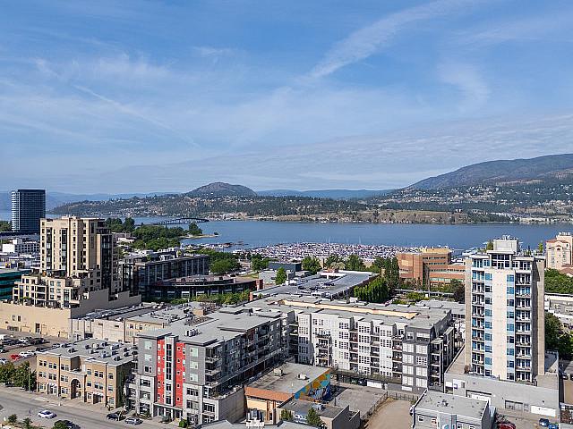 Condo for sale in Kelowna