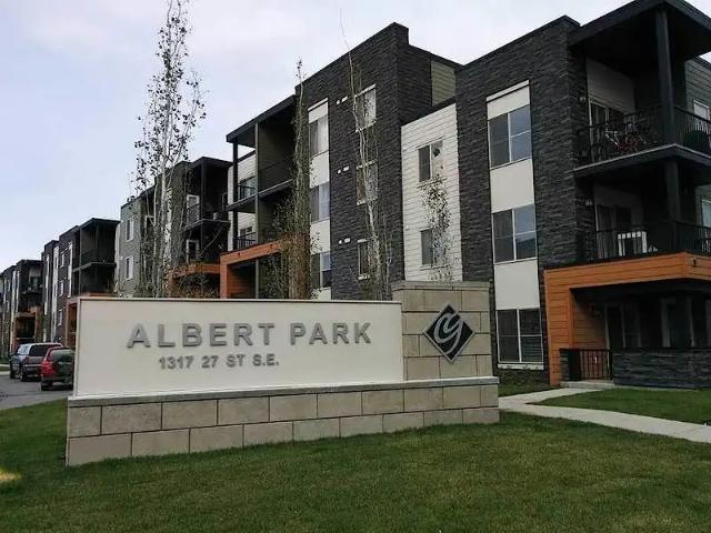 Condo for rent in Northwest, Alberta