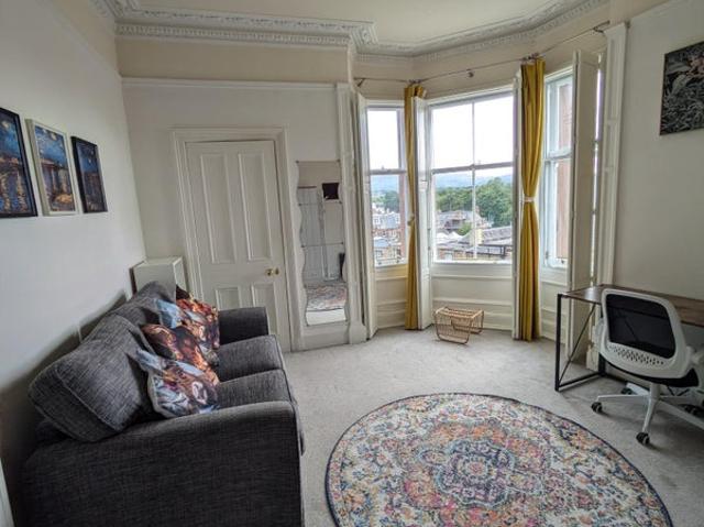 Apartment for rent in Morningside, Scotland