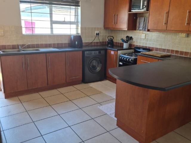 Apartment for rent in Langebaan, Saldanha Bay Local Municipality