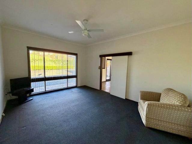 House for rent in Orchard Hills, Sydney