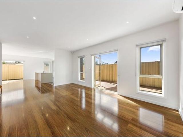Apartment for rent in Camerons Creek, Victoria