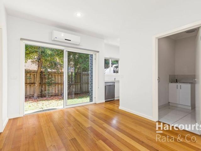 Townhouse for rent in Camerons Creek, Victoria