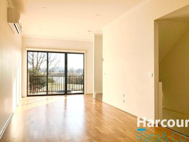 Townhouse for rent in Camerons Creek, Victoria