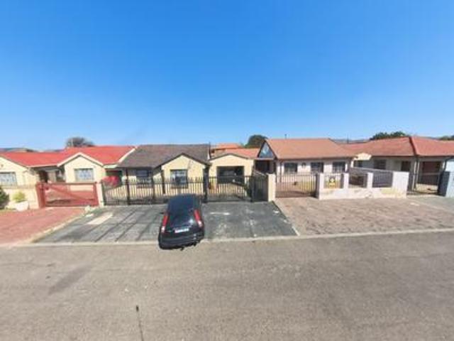 House for sale in Akasia, Gauteng