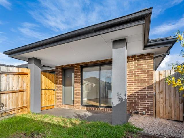 Townhouse for rent in Camerons Creek, Victoria