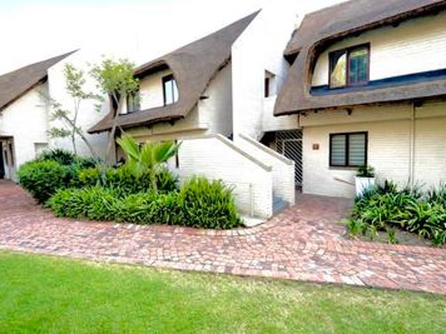 Apartment for sale in Paulshof, Randburg