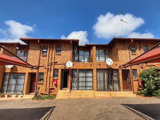 Townhouse for sale in Ekurhuleni, Gauteng
