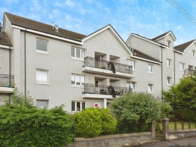 Apartment for rent in Simshill, Scotland