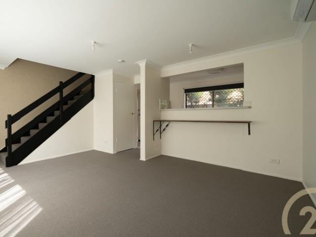 Townhouse for rent in Sydney, New South Wales