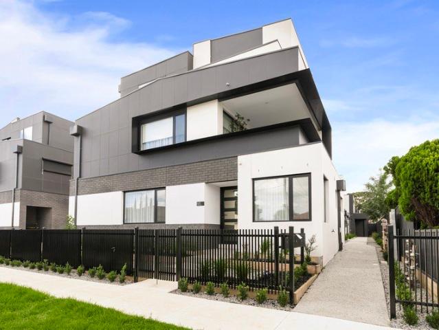 Townhouse for rent in Camerons Creek, Victoria