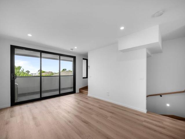 Townhouse for rent in Camerons Creek, Victoria