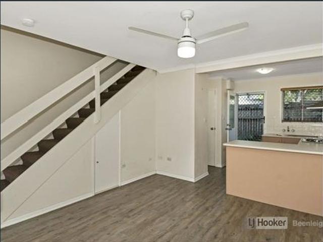 Townhouse for rent in Toombul, Queensland