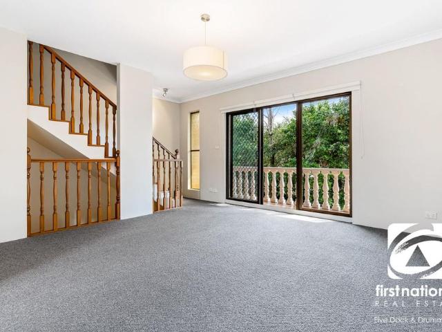 Townhouse for rent in Sydney, New South Wales